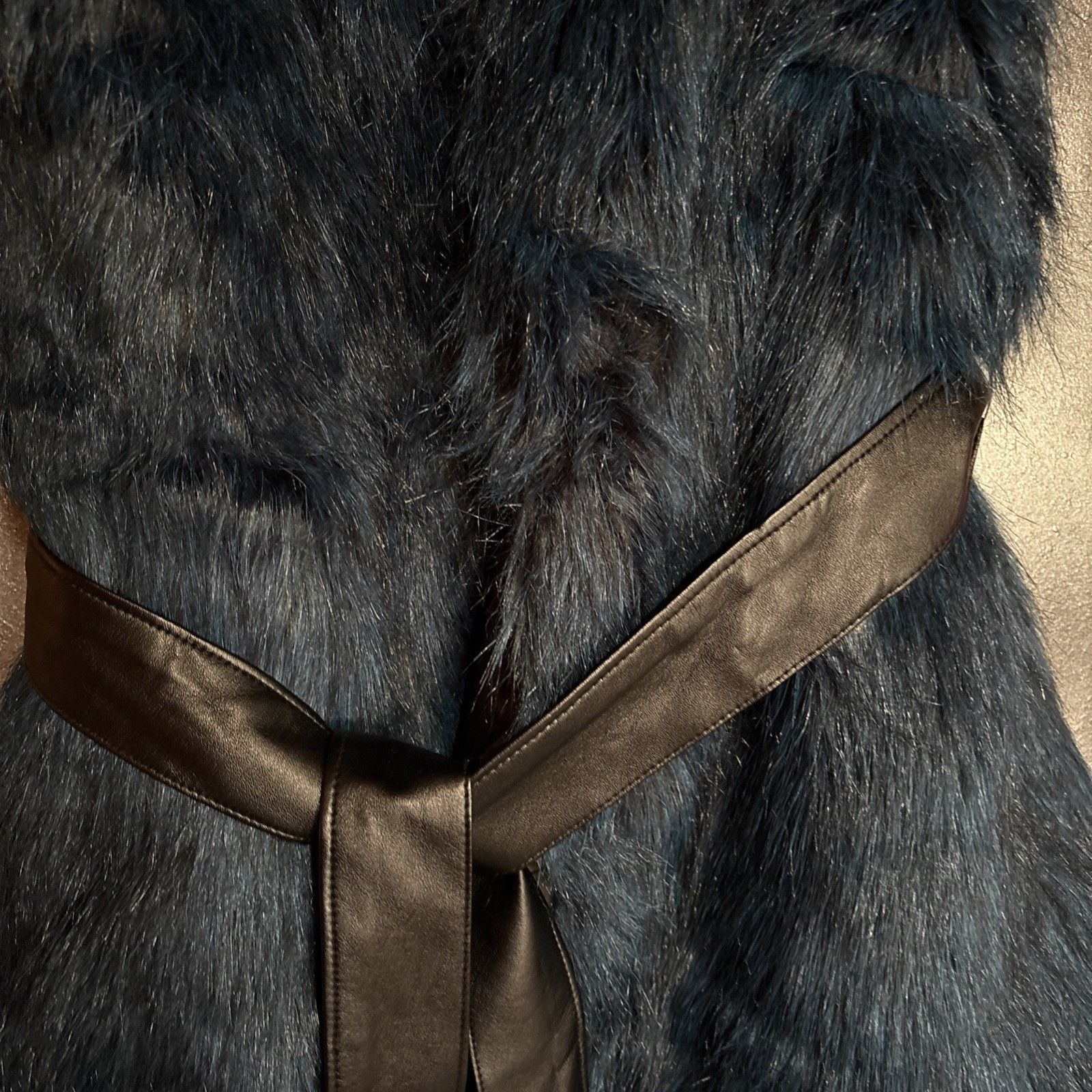 Fashion To Figure Teal Faux Fur Wrap Vest Soft Black Tie Belt Women’s Sz 1 (1x) — image 2 of 5